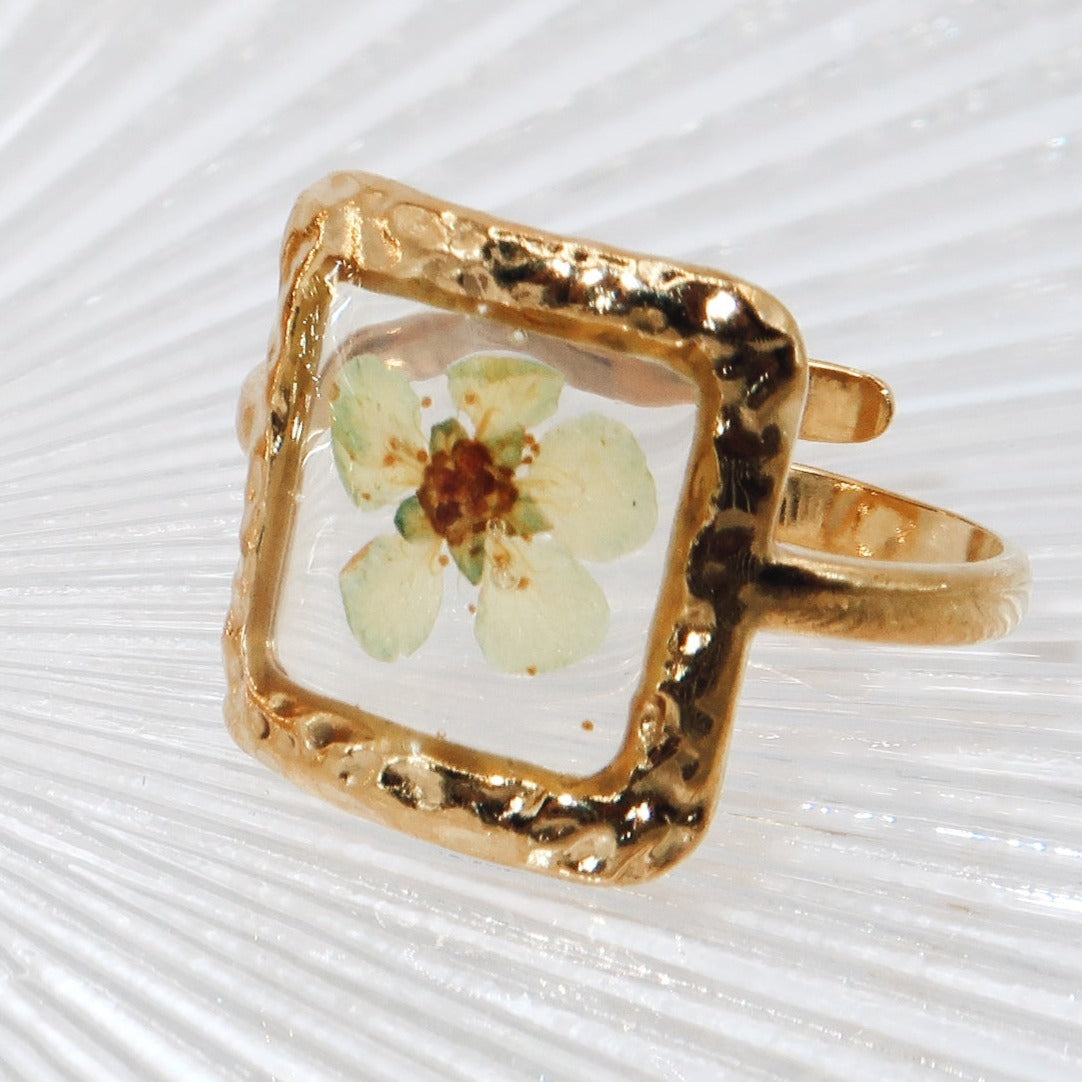 ZOE - 18K PVD Gold Plated Square Shaped Colorful Plum Flower Ring - Mixed Metals